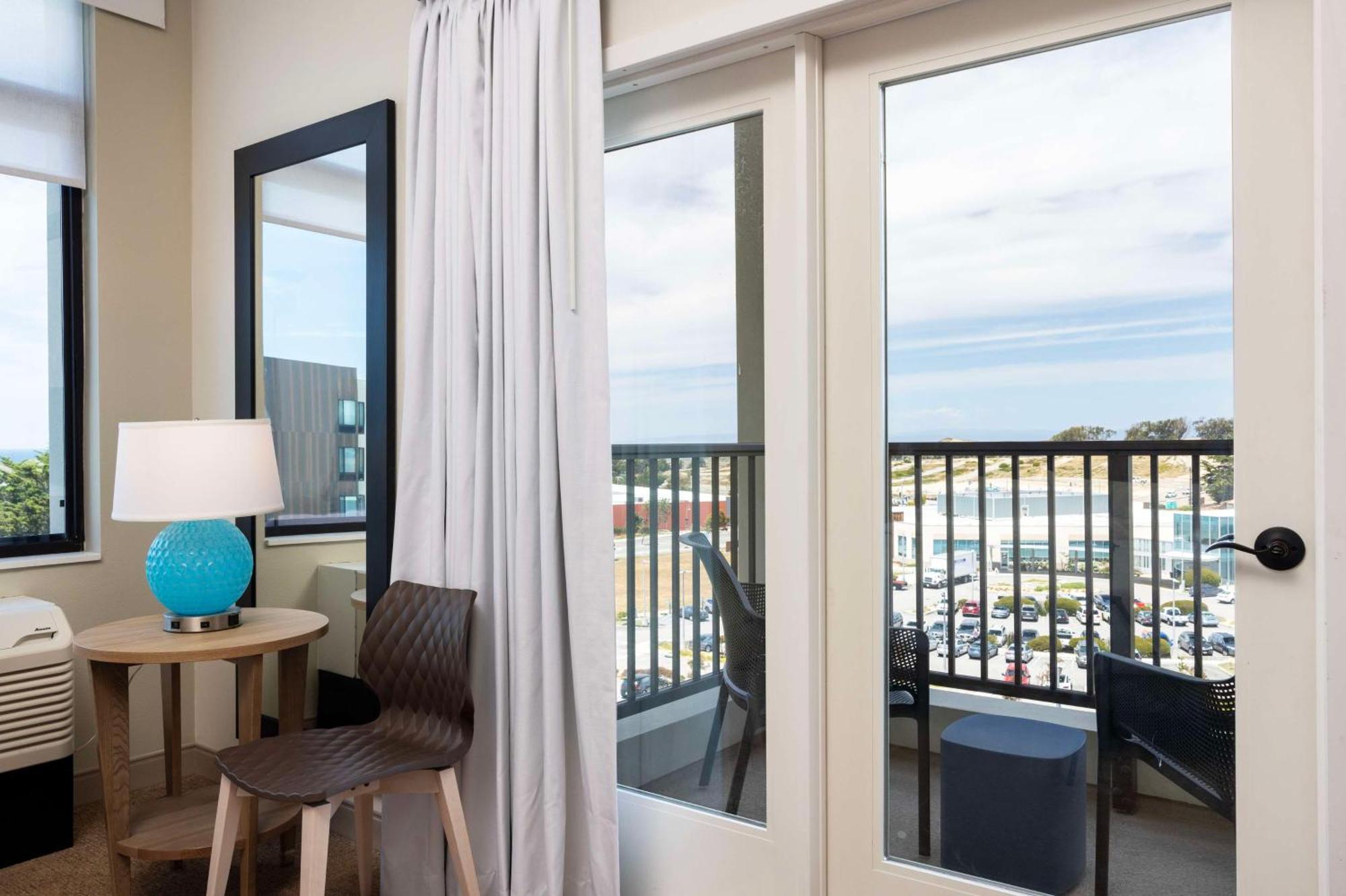 Home2 Suites By Hilton Marina Ngoại thất bức ảnh